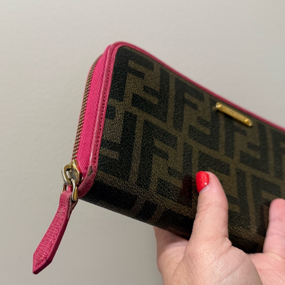 Fendi Brown and Pink Zucca Zippy Wallet - Picture 5 of 12